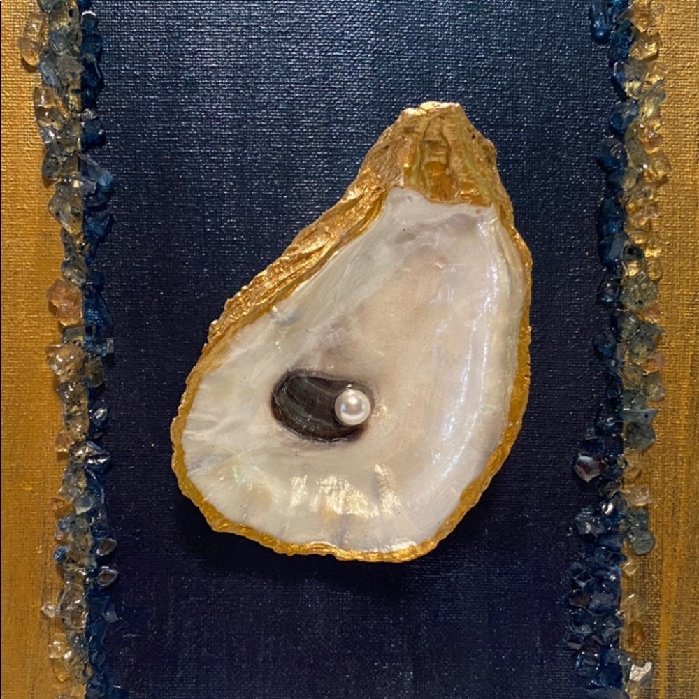 Oyster shell on Painted canvas